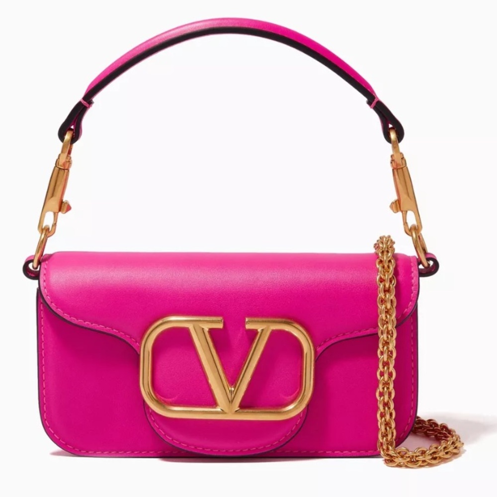 NWT Valentino Garavani Small Locò Shoulder Bag in Pink Calfskin w Gold Hardware